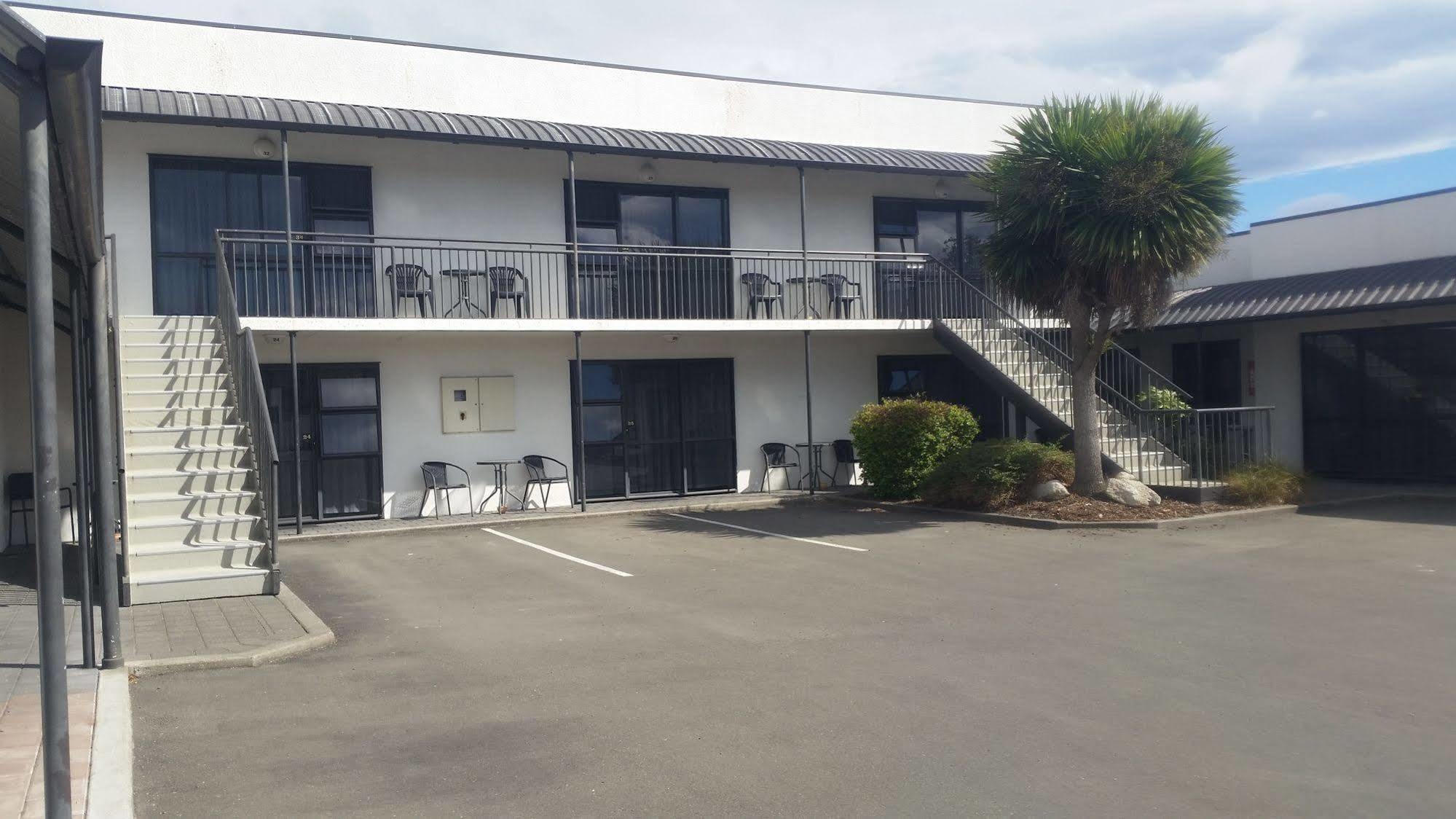 Comfort Inn Fairmont Motor Lodge ヘイスティングズ エクステリア 写真